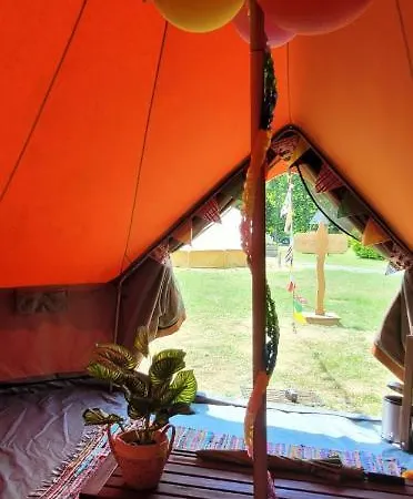 Tente de luxe Cocoon Village - Glamping - Domaine Des Grottes De Rochefort