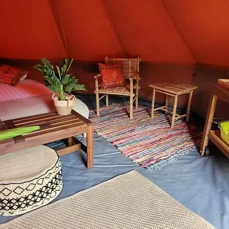 Luksusowy namiot Cocoon Village - Glamping - Domaine Des Grottes De Rochefort